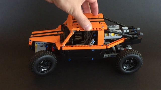 Lego Technic 42126 C model Class 1 Buggy смотреть онлайн