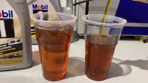 Сравнение масла Mobil 1 0W40 от фирмы Autocoon и оригинала