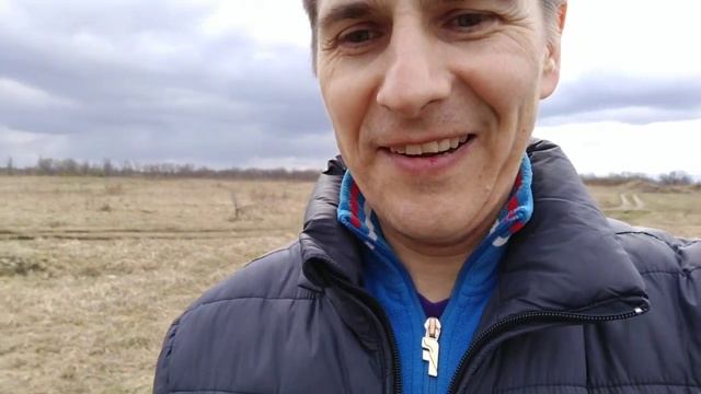 Прогулка до реки Волги и разговор о том,что происходит в России смотреть онлайн