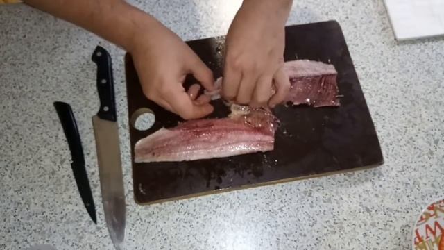 Как разделать селедку смотреть онлайн