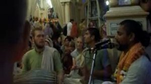 Madhava at Krishna Balaram Mandir - Kartik 2011 - Vrindavan.avi