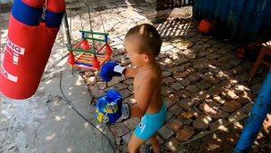 Наш маленький мужик #бокс #спорт
