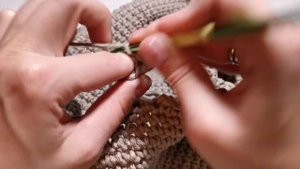 Мастер-класс | Помпоны крючком