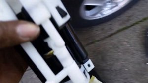 How to replace a fuel pump in a 2003 Hyundai Santa Fe