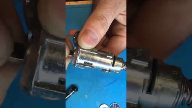 Кенго ремонт замка Дверей изготовление Ключа рено 2010 год смотреть онлайн