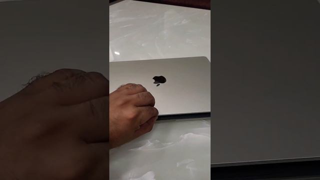First Look- MacBook Air 15" 2023  M2 STARLIGHT смотреть онлайн