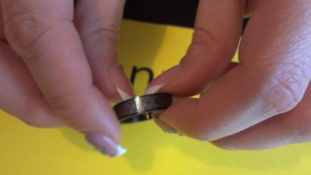 Кольцо с молитвой, черное смотреть онлайн