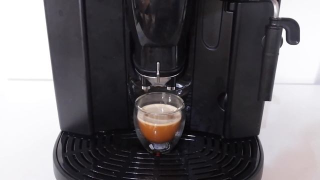 DeLonghi Macnifica Bean to Cup Coffee Machine смотреть онлайн