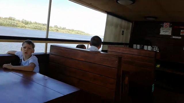 Астрахань Хор Турецкого  2018 08 31 Huawei Nova 2 VID 20180902 121933