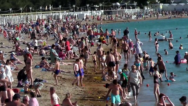 Геленджик знаменит пляжами розами и самой длинной набережной смотреть онлайн