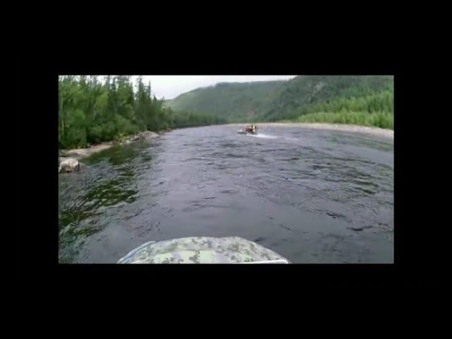 Аэролодка Пиранья-4. Через огромный валун не сбавля скорости. смотреть онлайн