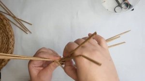 Плетение из газет. Пасхальный поднос. Часть1