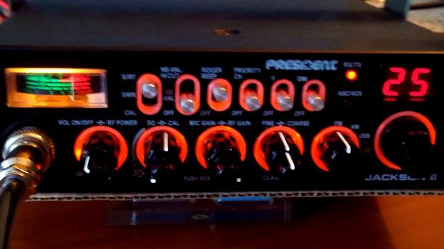 QSO Киев (OP Алекс) - Харьков (OP 903) смотреть онлайн