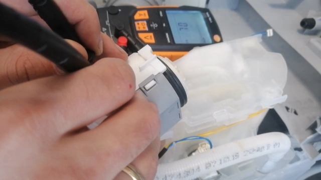 Посудомоечная машина SIEMENS ошибка Е15 смотреть онлайн