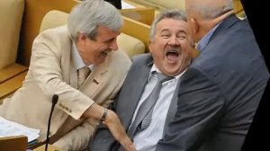 Мы бродячие артисты....Акробаты и шуты.