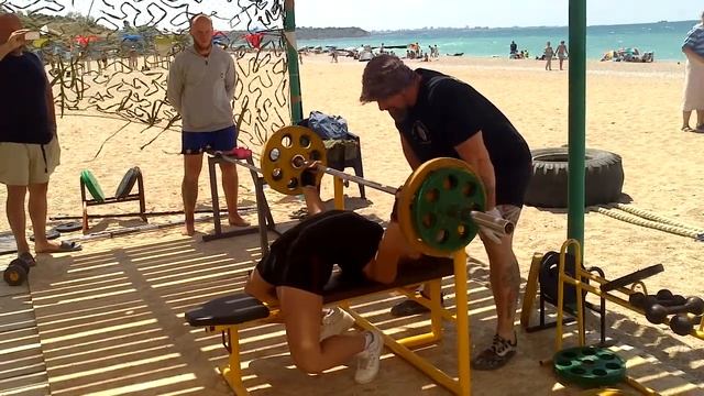 Марьяна Наумова и Сергей Бадюк - Тренировка на FRESH FEST 2013 смотреть онлайн