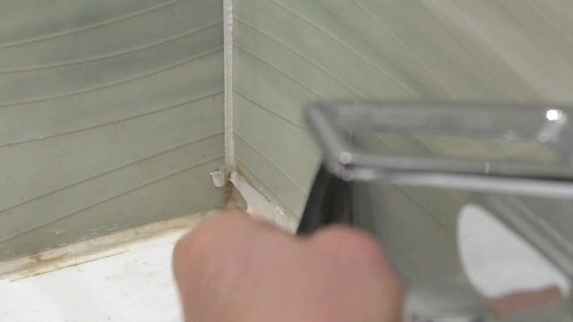 Бордюр для ванны / замена силикона смотреть онлайн