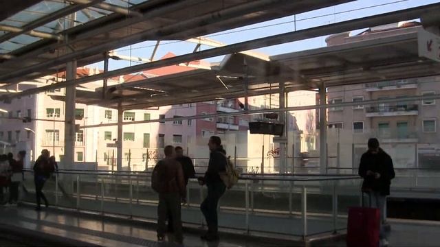 Canon Legria HF M406 50FPS ( 50i) . Lançada em 2011. Lisboa. Lisbon смотреть онлайн