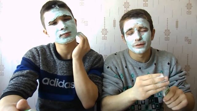 100 СЛОЁВ МЯТНОЙ ПАСТЫ НА ЛИЦО | ЧЕЛЛЕНДЖ смотреть онлайн