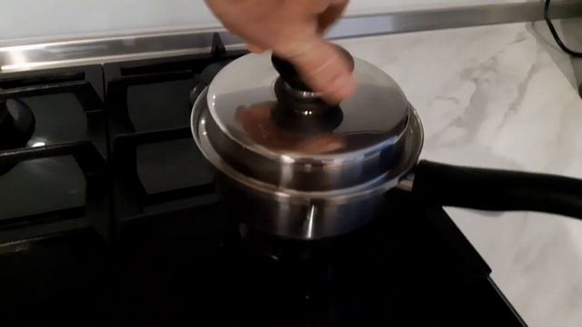 Варим домашние яйца без воды в посуде "iCook".