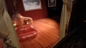 Путешествие в Испанию. Фигерас дом - музей Сальвадора Дали