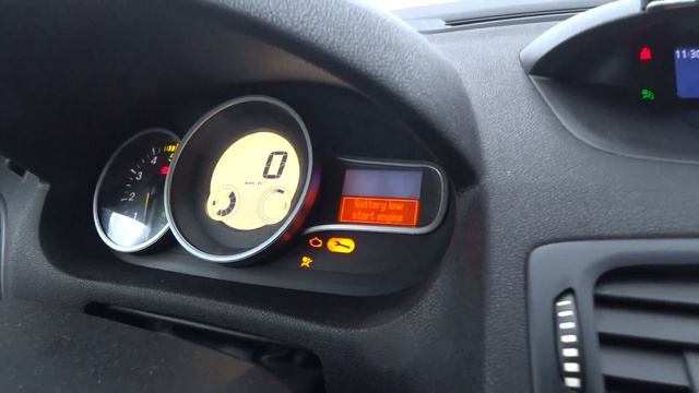 КАК ЗАВОДИТСЯ ДИЗЕЛЬ зимой после 10 дней простоя | На примере Renault Megane III 1.5 dci смотреть онлайн