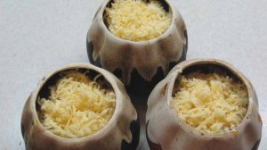 Жаркое в горшочке в духовке со свининой