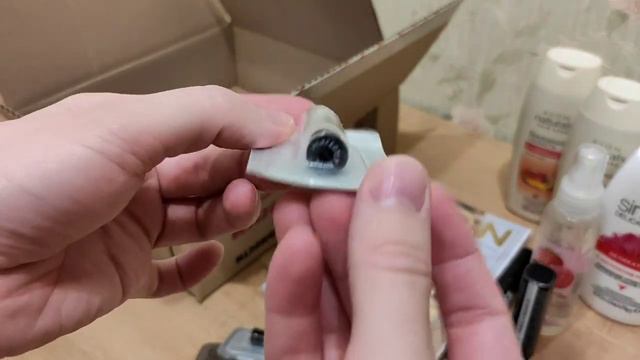 AVON: ЗАКАЗ ПО КАТАЛОГУ 10/2021🌹РАСПАКОВОЧКА😄Заказ всего на 1 тысячу рублей👍пробники помад💄 смотреть онлайн