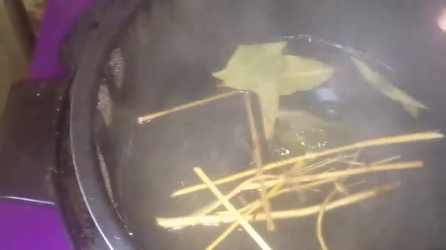 Как просто сварить креветки в скороварке-мультиварке Redmond 4507 смотреть онлайн