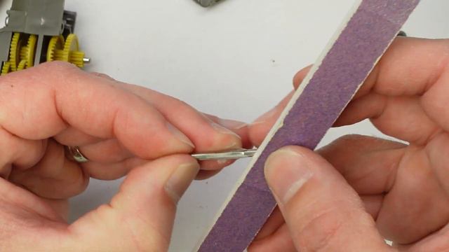 Make Your Own 1/35 Scale R/C Tank From A Kid's Toy! смотреть онлайн