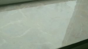 Имитация мрамора, крашу бетонный подоконник, четыре капли красителя и и пару ложек краски,пробник
