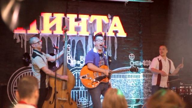 Ижевское трио рокабилли-группа Kingsback - Mix. Музыкальное видео в Сочи. Фотограф в Адлере, Сочи.