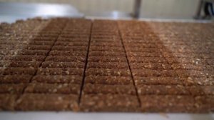 Грильяжные конфеты, (варка, формовка, резка) производство!