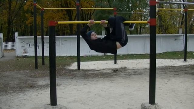 Обучалка топорик на 180° смотреть онлайн