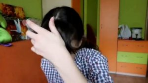 Как уложить чёлку на вьющиеся волосы без специальной расчестки.//Ali Ni