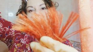 АСМР-стрижка. Звук ножниц, теплое отношение мастера к клиенту/ASMR haircut. Sound of scissors