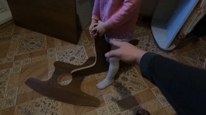 Детское кресло - качалка своими руками из подручных, ненужных материалов/ Мебель за три копейки.