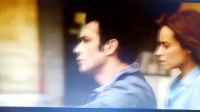 Интеллигентная девушка полюбила брутала/ "Пристегните ремни"//" Allacciate le cinture" смотреть онлайн