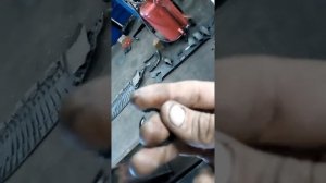 AUDI A8L замена уплотнительних колец теплообменника.