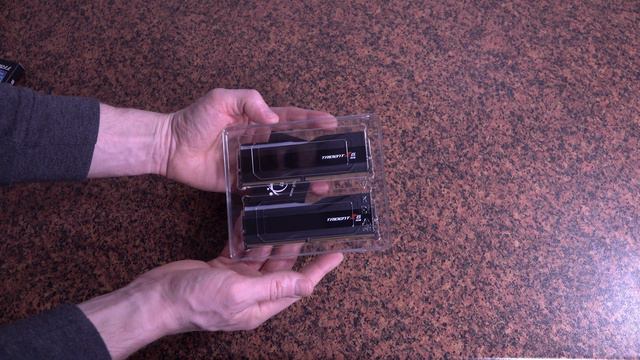 G.SKILL - Trident Z5 RGB 64GB DDR5 CL30 (Unpacking) смотреть онлайн