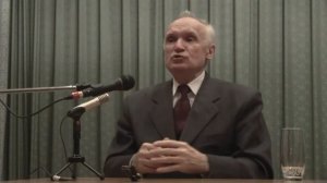 А.И.Осипов.Почему на Пасхальной неделе перед причастием не постятся.
