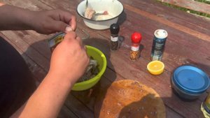 Готовим вкусный шашлык из рыбы сазана