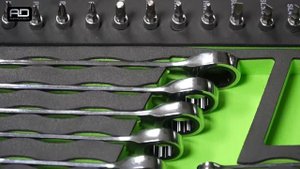 Обзор тележки инструментальной с набором инструмента 53435 XL JBM