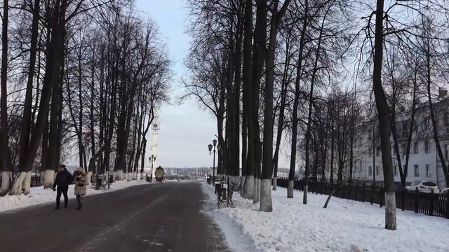 Прогулка по Ярославлю - видео.  От Волковского театра до Октябрьского моста