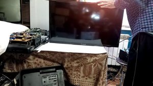 Телевизор "Polarline 32PL13TC"его хотели замутить  я его отремонтировал.
