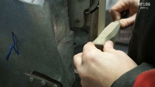 Ковка ножа №186 из порошковой стали M390 часть 1 смотреть онлайн