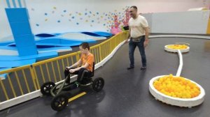 День рождения Санюши. Развлекательный центр " Банана-парк". Ресторан " Кимчи"