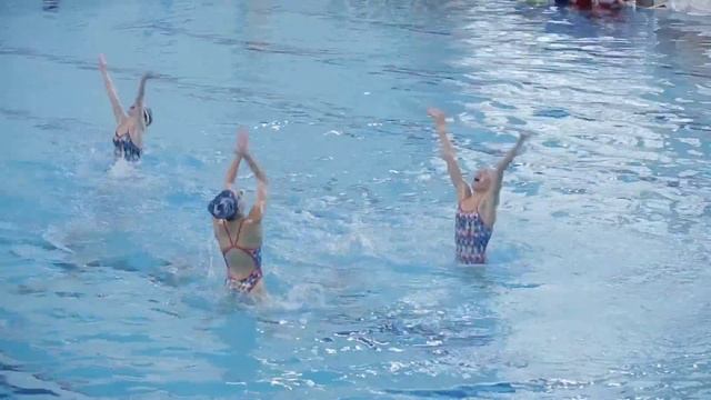 "Детский": Репортаж с "Шоу на воде Марии Киселёвой"