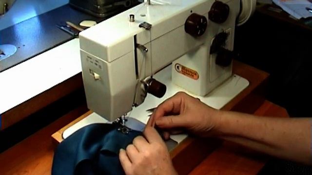 Как сшить шапку. Такие мужские и женские шьются одинаково. Сам себе шью.