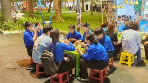 47 лет Хошимину